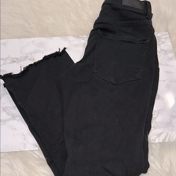 Express Women's Black Jeans cropped high rise size 0 - Picture 2 of 8